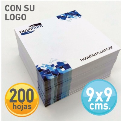 Tacos de papel de 9 x 9 cms.