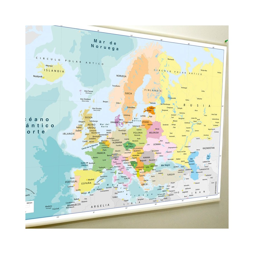 Mapa de Europa político en lona de 100 x 70 cms. listo para colgar